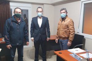 Συνάντηση του Κων. Μαραβέγια με τους φυσικοθεραπευτές για το ζήτημα των επαγγελματικών δικαιωμάτων τους